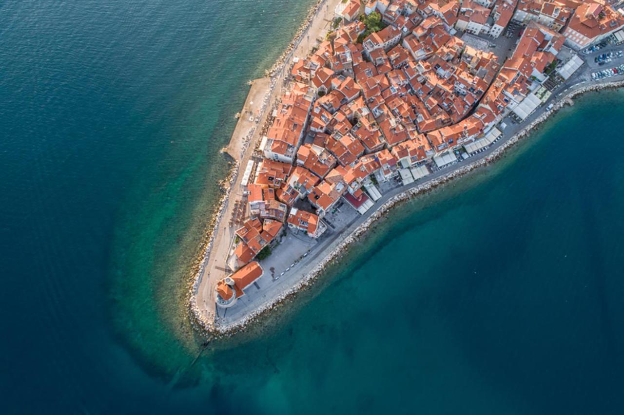 Mb Piran